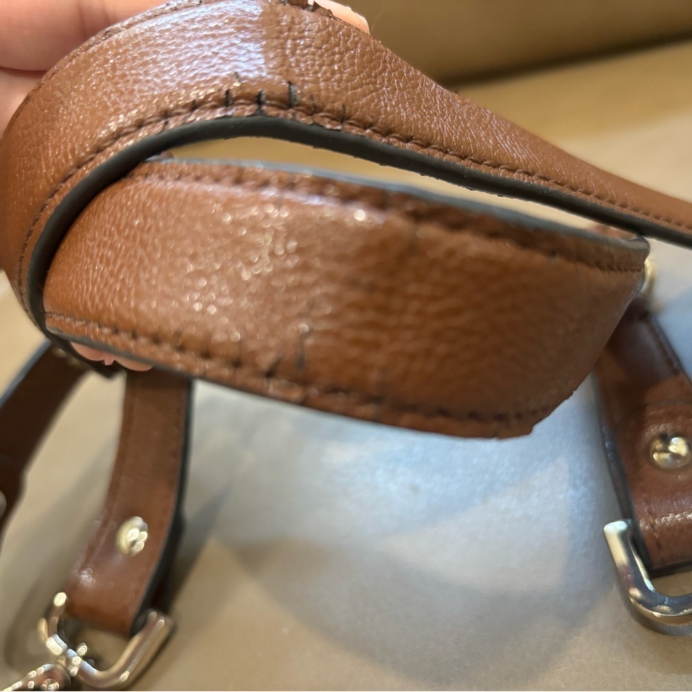 Calvin Klein tote - Picture 3 of 6